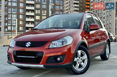 Позашляховик / Кросовер Suzuki SX4 2010 в Києві