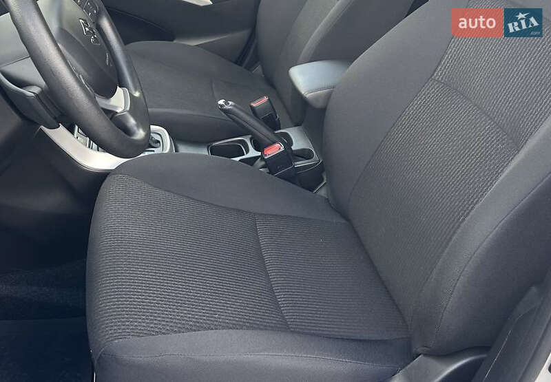 Внедорожник / Кроссовер Suzuki SX4 2020 в Киеве фото 26 Внедорожник / Кроссовер Suzuki SX4 2020 в Киеве