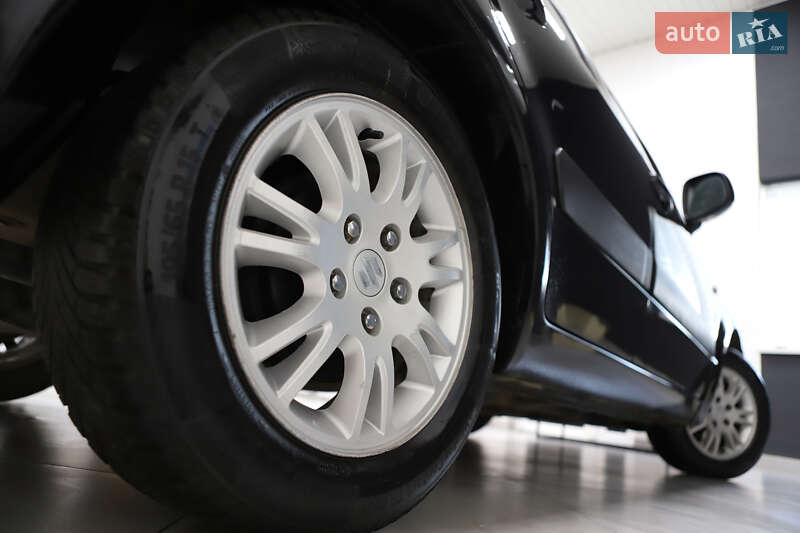 Седан Suzuki SX4 2008 в Дрогобичі фото 35 Седан Suzuki SX4 2008 в Дрогобичі