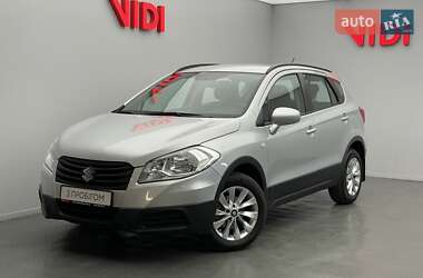 Позашляховик / Кросовер Suzuki SX4 2014 в Києві