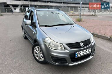 Позашляховик / Кросовер Suzuki SX4 2012 в Львові