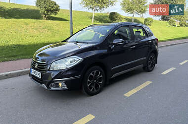 Внедорожник / Кроссовер Suzuki SX4 2013 в Киеве