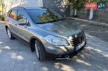 Внедорожник / Кроссовер Suzuki SX4 2015 в Ровно