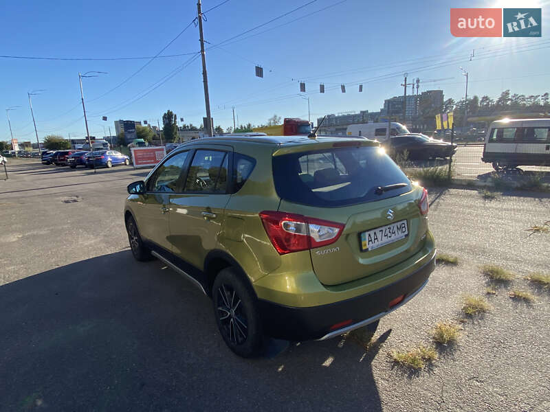 Позашляховик / Кросовер Suzuki SX4 2014 в Києві