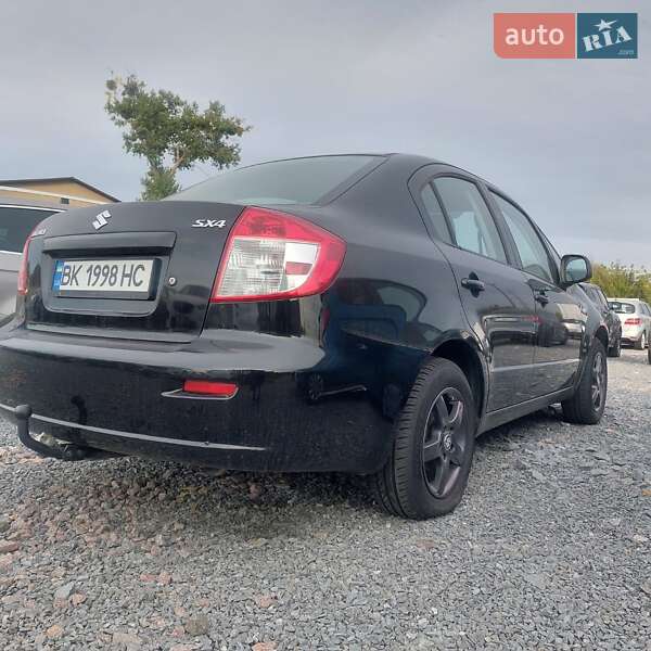 Suzuki SX4 2010