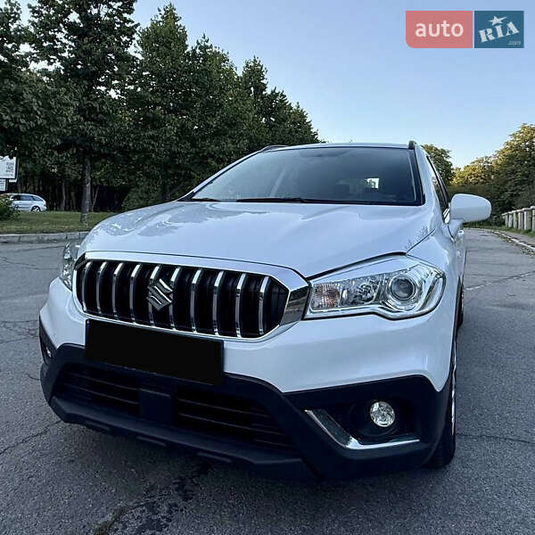 Внедорожник / Кроссовер Suzuki SX4 2020 в Киеве фото 3 Внедорожник / Кроссовер Suzuki SX4 2020 в Киеве