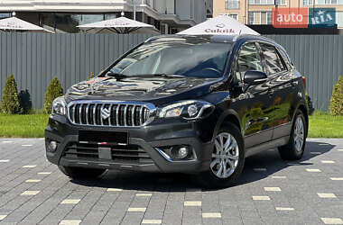Внедорожник / Кроссовер Suzuki SX4 2017 в Ужгороде