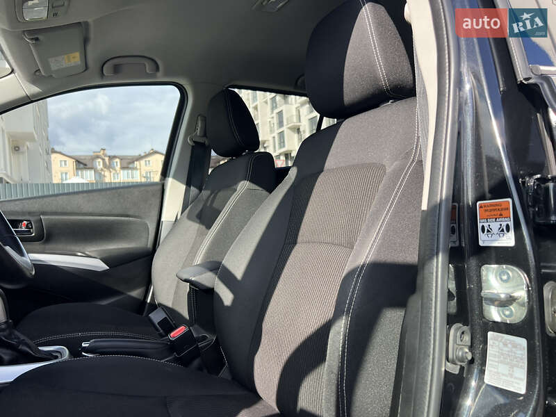 Внедорожник / Кроссовер Suzuki SX4 2017 в Ужгороде фото 31 Внедорожник / Кроссовер Suzuki SX4 2017 в Ужгороде