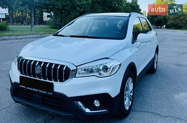 Позашляховик / Кросовер Suzuki SX4 2020 в Києві
