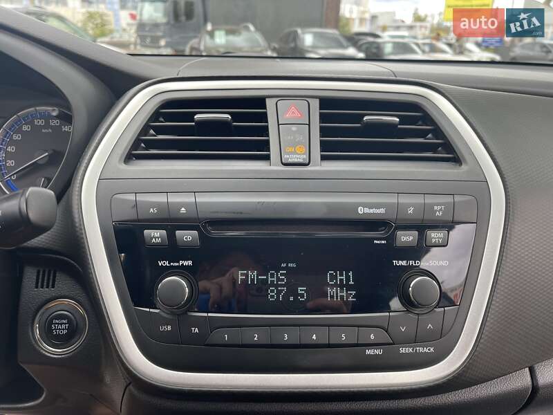 Позашляховик / Кросовер Suzuki SX4 2014 в Миколаєві