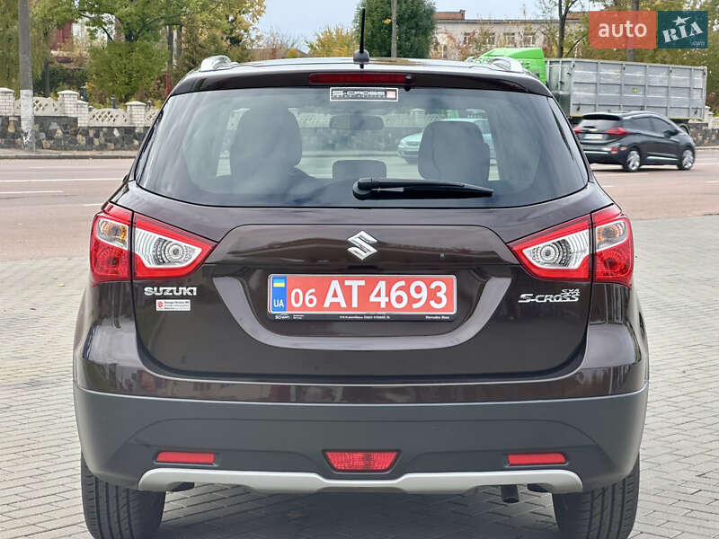 Позашляховик / Кросовер Suzuki SX4 2014 в Житомирі