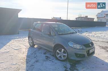 Позашляховик / Кросовер Suzuki SX4 2012 в Львові
