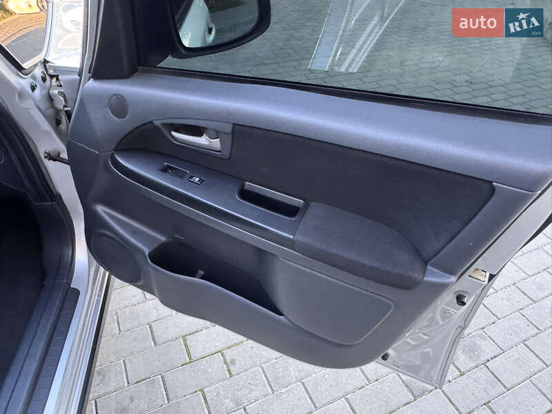 Позашляховик / Кросовер Suzuki SX4 2012 в Одесі фото 53 Позашляховик / Кросовер Suzuki SX4 2012 в Одесі