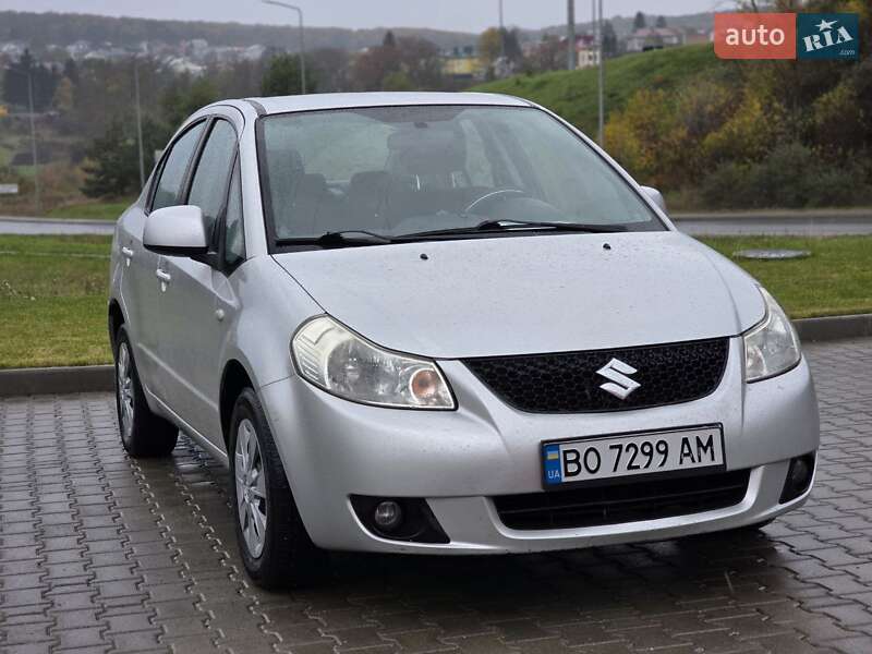 Седан Suzuki SX4 2009 в Тернополе
