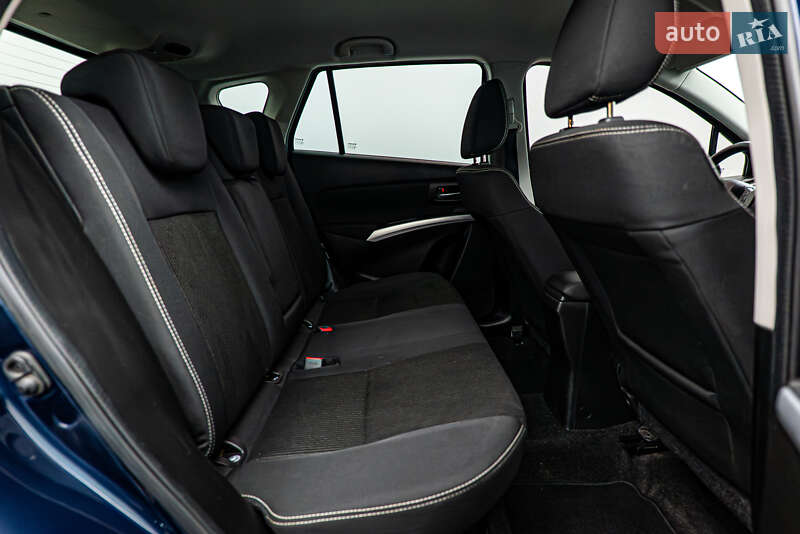 Позашляховик / Кросовер Suzuki SX4 2019 в Києві фото 20 Позашляховик / Кросовер Suzuki SX4 2019 в Києві