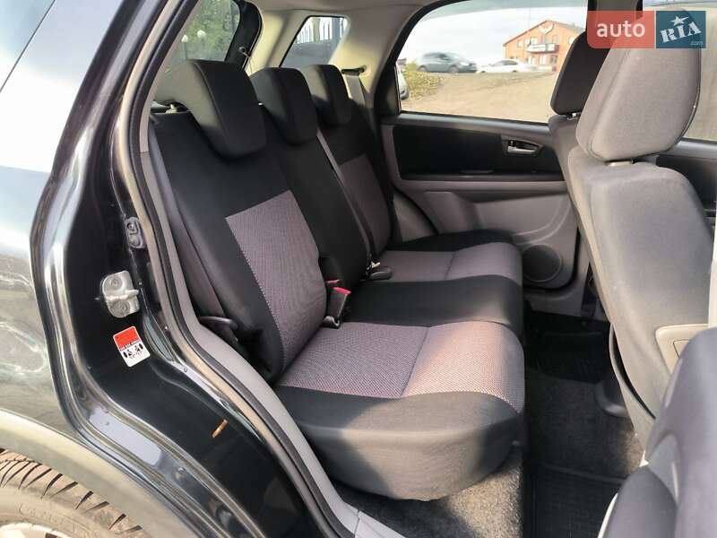 Хэтчбек Suzuki SX4 2008 в Киеве