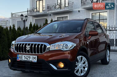 Внедорожник / Кроссовер Suzuki SX4 2017 в Киеве