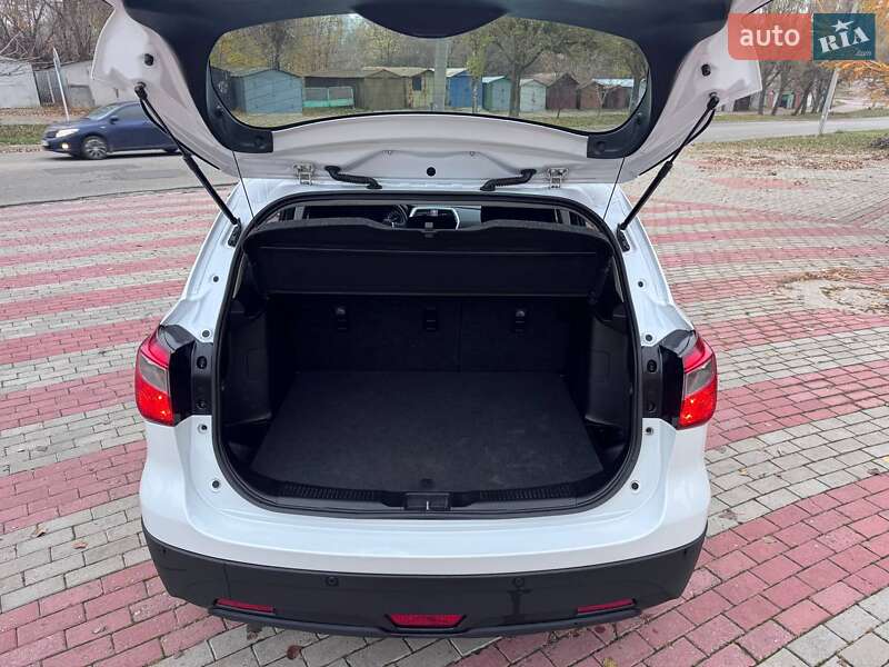 Позашляховик / Кросовер Suzuki SX4 2019 в Запоріжжі фото 10 Позашляховик / Кросовер Suzuki SX4 2019 в Запоріжжі