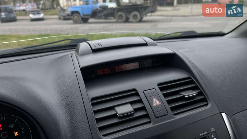 Хэтчбек Suzuki SX4 2008 в Львове