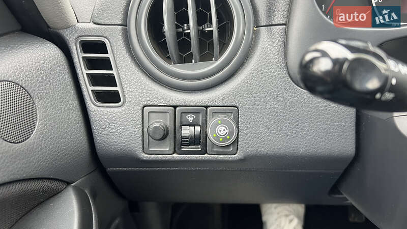 Хэтчбек Suzuki SX4 2008 в Львове