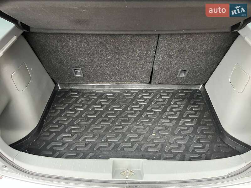 Хэтчбек Suzuki SX4 2008 в Киеве фото 16 Хэтчбек Suzuki SX4 2008 в Киеве
