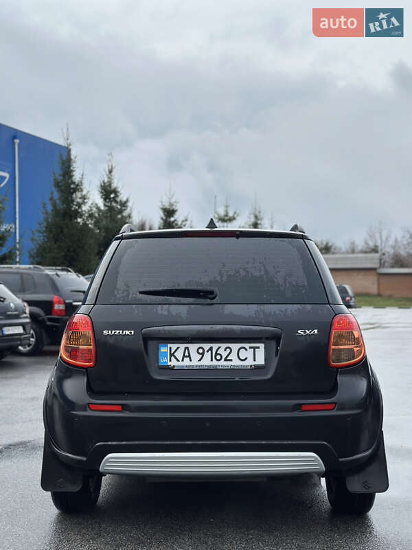 Внедорожник / Кроссовер Suzuki SX4 2011 в Богуславе