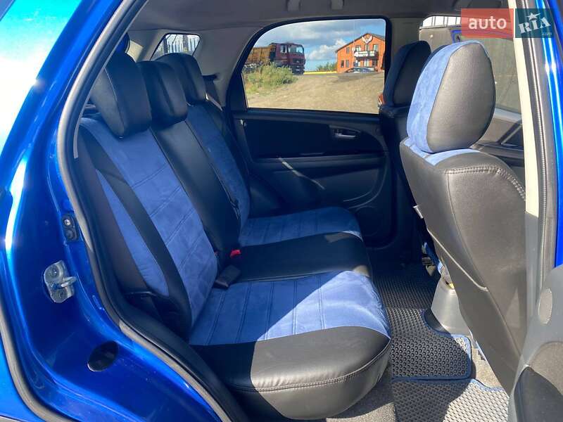 Хэтчбек Suzuki SX4 2007 в Киеве