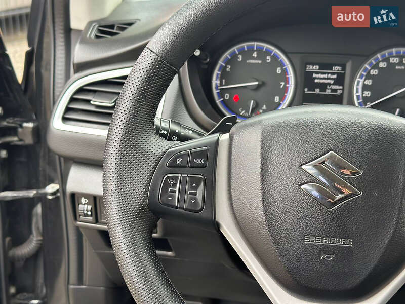 Внедорожник / Кроссовер Suzuki SX4 2017 в Днепре