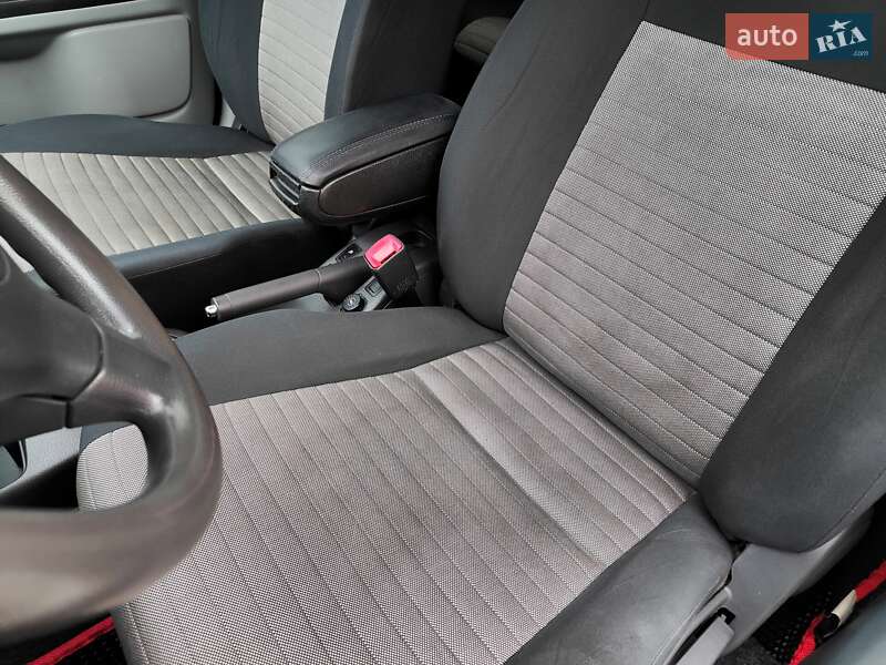 Хэтчбек Suzuki SX4 2009 в Киеве