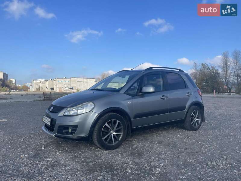 Позашляховик / Кросовер Suzuki SX4 2013 в Дніпрі фото 3 Позашляховик / Кросовер Suzuki SX4 2013 в Дніпрі
