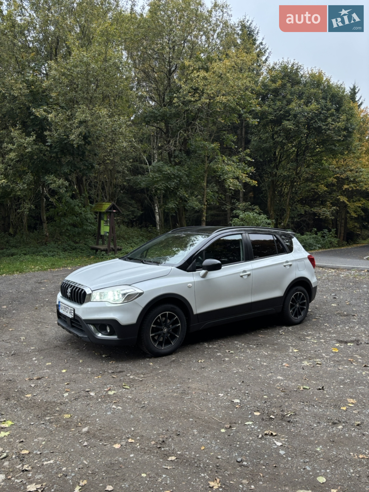 2019 Suzuki SX4 - мініатюра 12