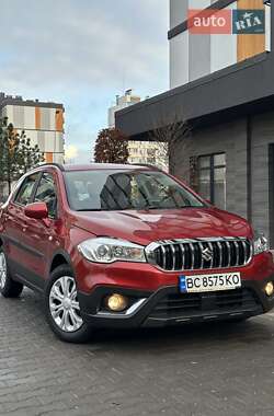 Внедорожник / Кроссовер Suzuki SX4 2019 в Киеве