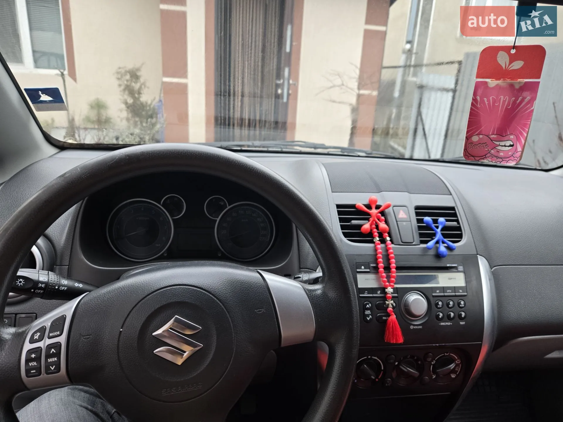 2010 Suzuki SX4 - мініатюра 9