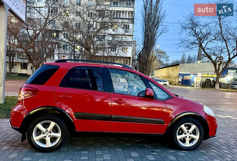 Позашляховик / Кросовер Suzuki SX4 2010 в Одесі