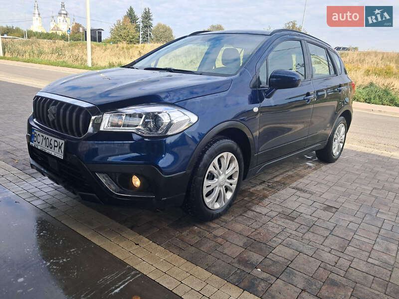 Внедорожник / Кроссовер Suzuki SX4 2021 в Мостиске