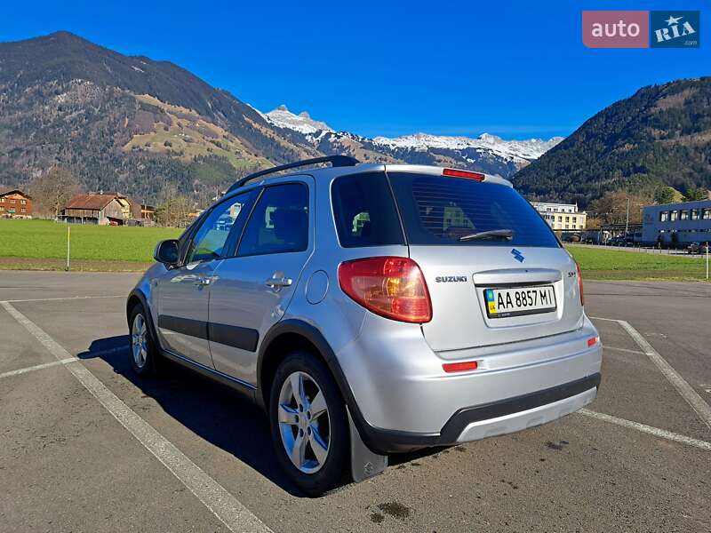 Внедорожник / Кроссовер Suzuki SX4 2012 в Киеве