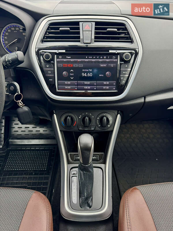 Внедорожник / Кроссовер Suzuki SX4 2017 в Киеве фото 13 Внедорожник / Кроссовер Suzuki SX4 2017 в Киеве