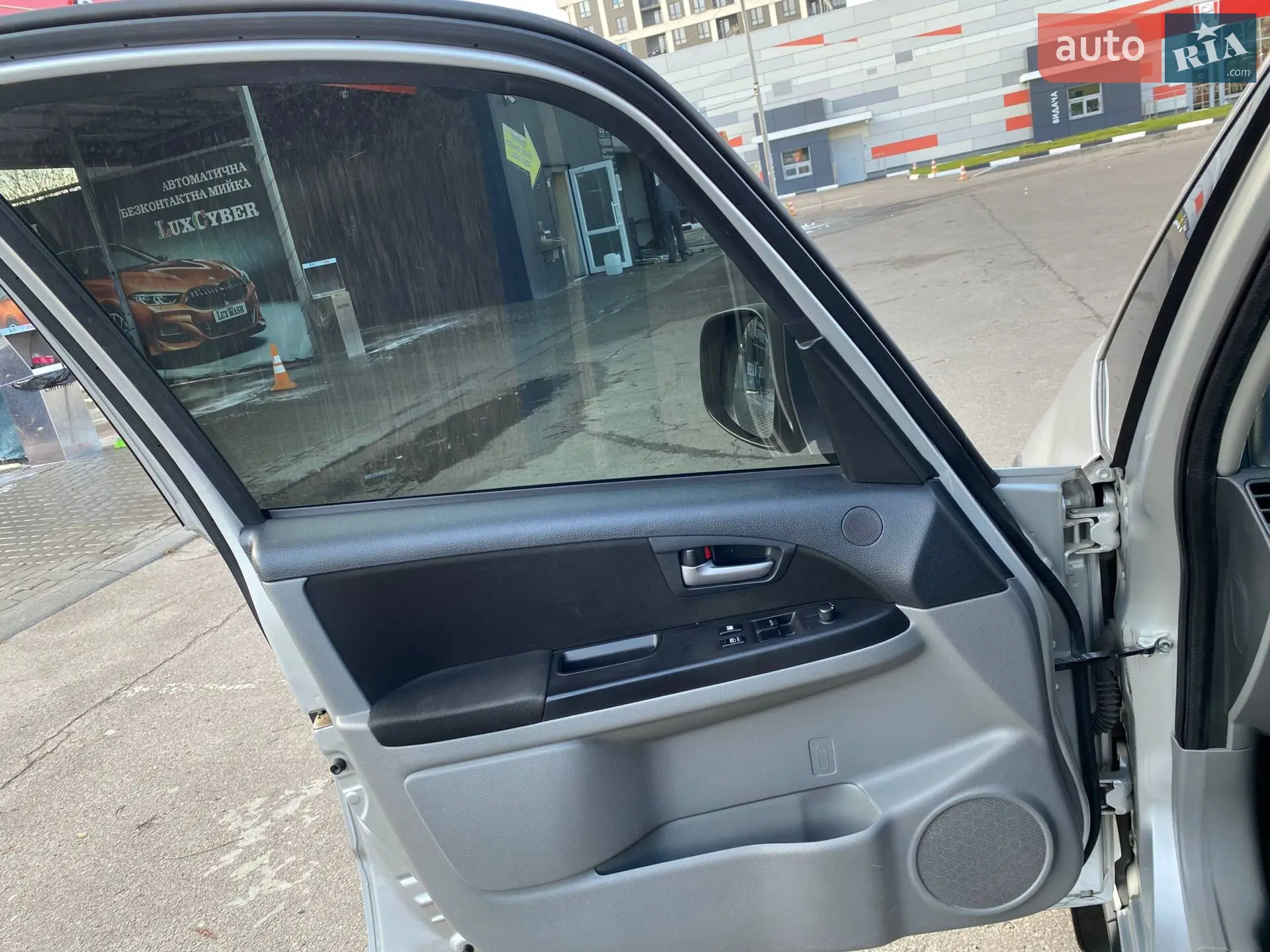 2011 Suzuki SX4 - мініатюра 15