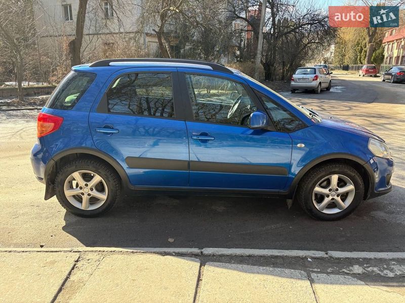 Хэтчбек Suzuki SX4 2008 в Львове