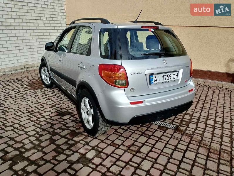 Внедорожник / Кроссовер Suzuki SX4 2012 в Киеве