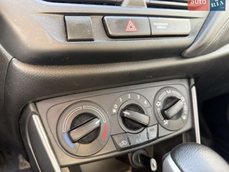 Внедорожник / Кроссовер Suzuki SX4 2024 в Тернополе