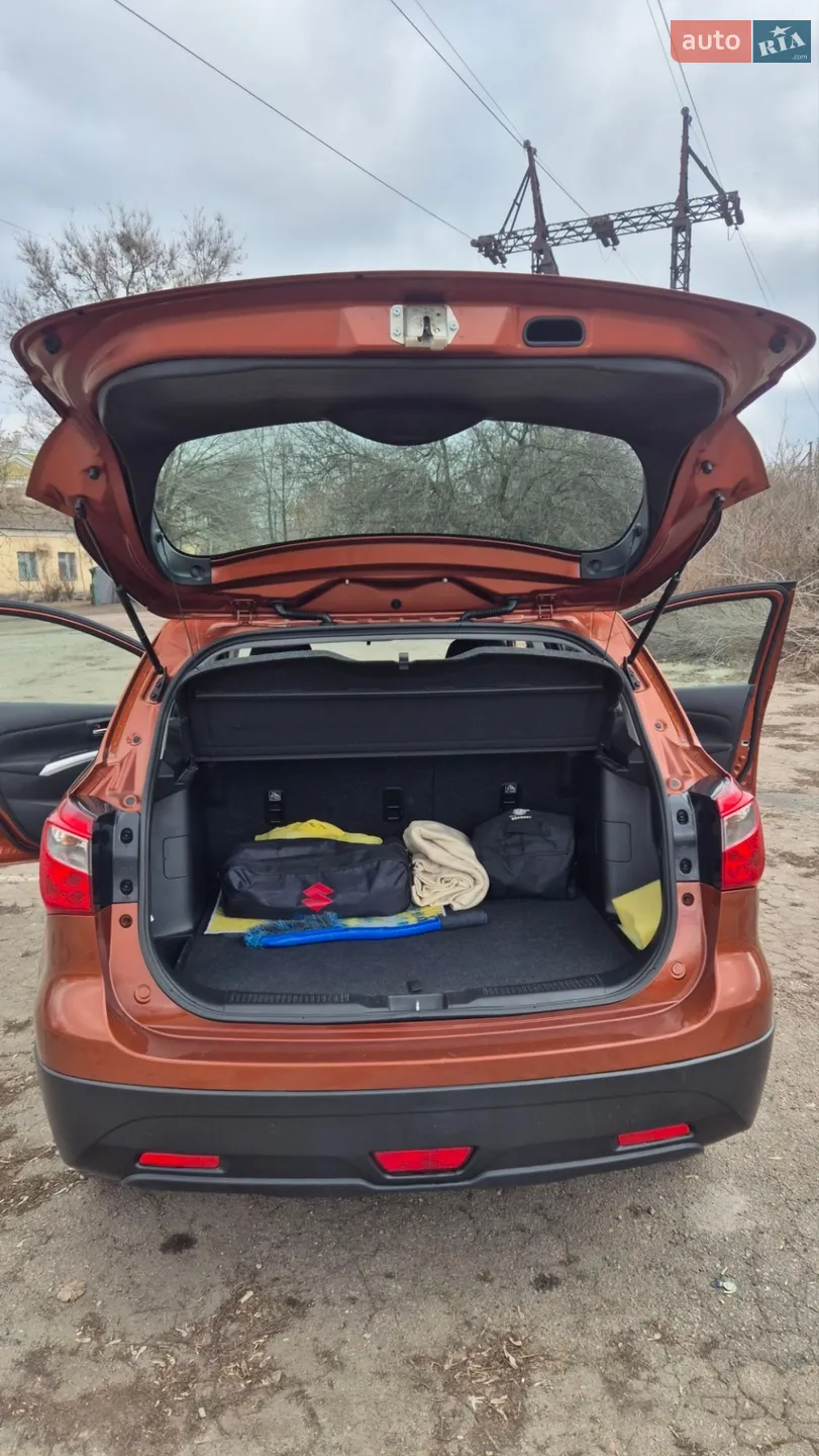 2017 Suzuki SX4 - мініатюра 9