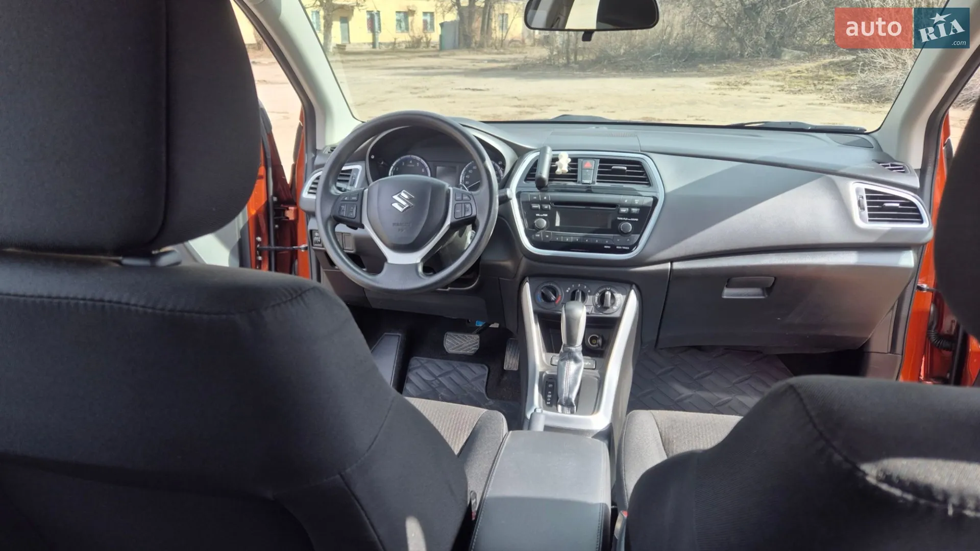 2017 Suzuki SX4 - мініатюра 16