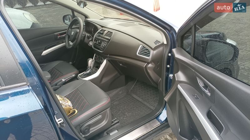Внедорожник / Кроссовер Suzuki SX4 2021 в Полтаве