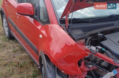 Внедорожник / Кроссовер Suzuki SX4 2014 в Львове