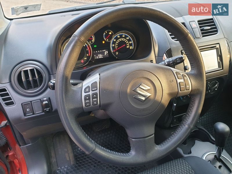 Внедорожник / Кроссовер Suzuki SX4 2013 в Киеве