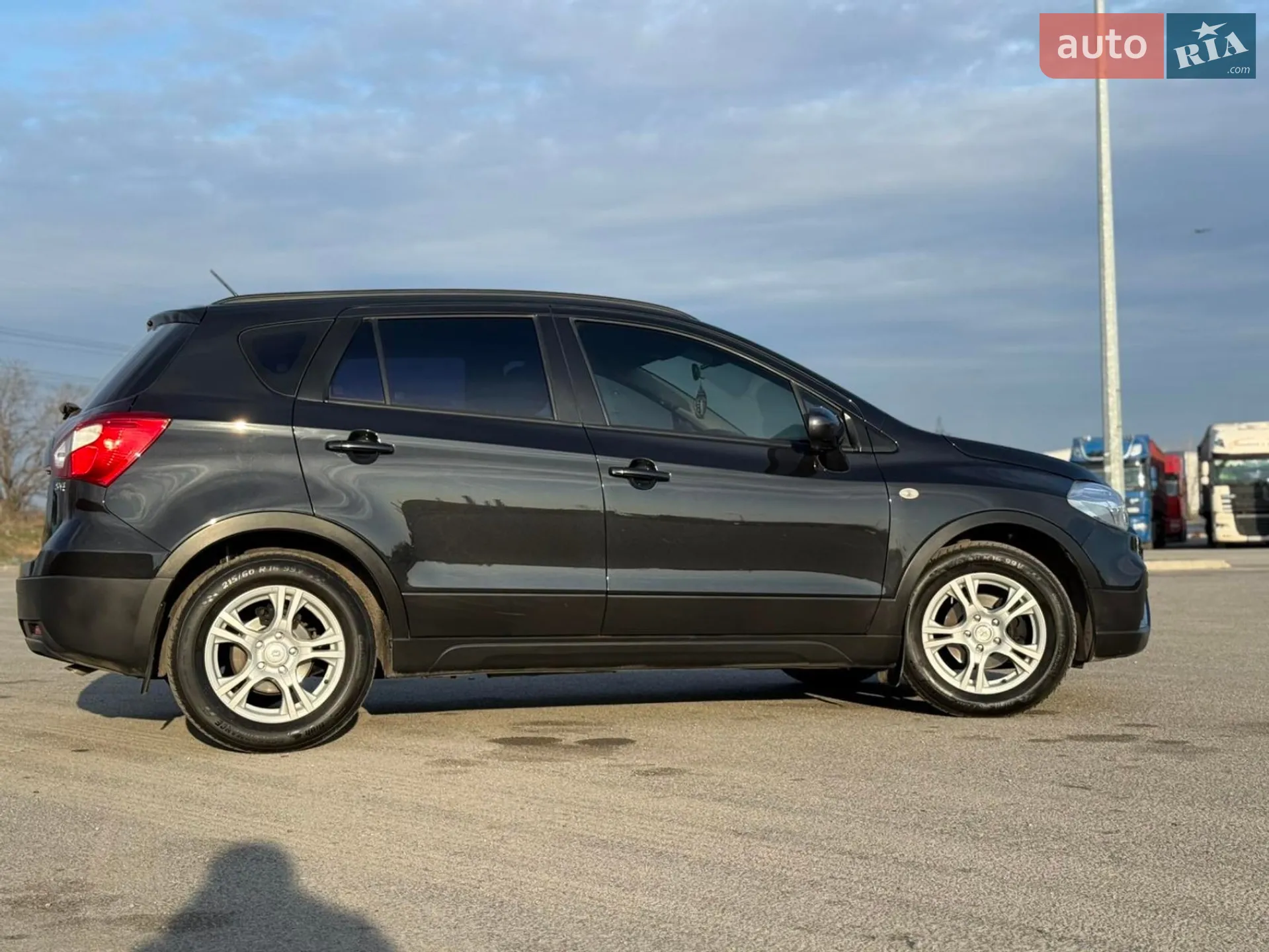 2017 Suzuki SX4 - мініатюра 10