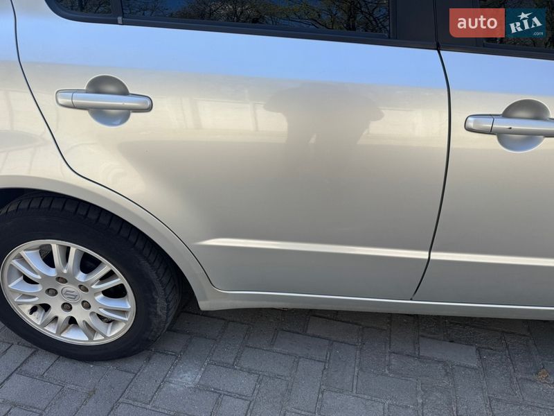 Седан Suzuki SX4 2007 в Запорожье