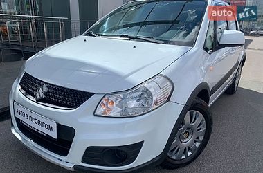 Внедорожник / Кроссовер Suzuki SX4 2011 в Киеве