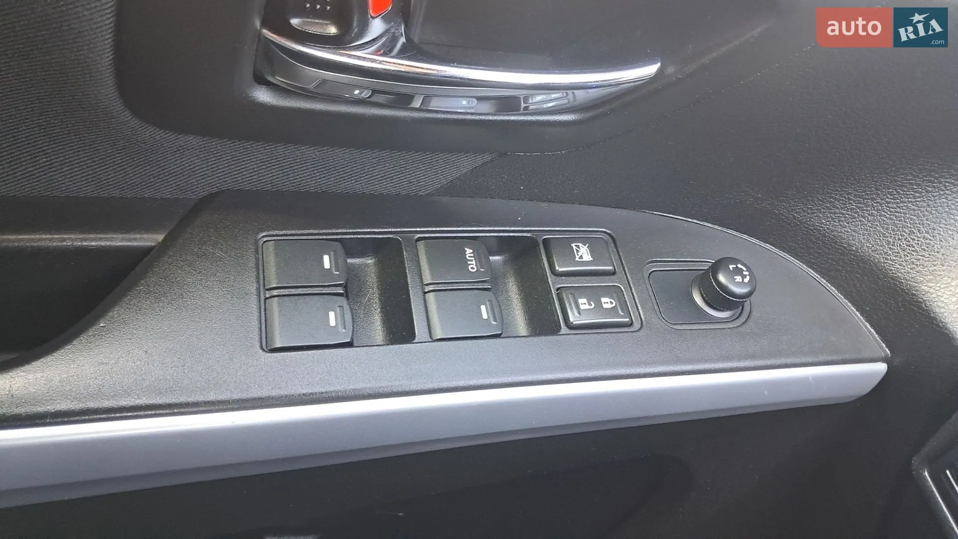 2014 Suzuki SX4 - мініатюра 3